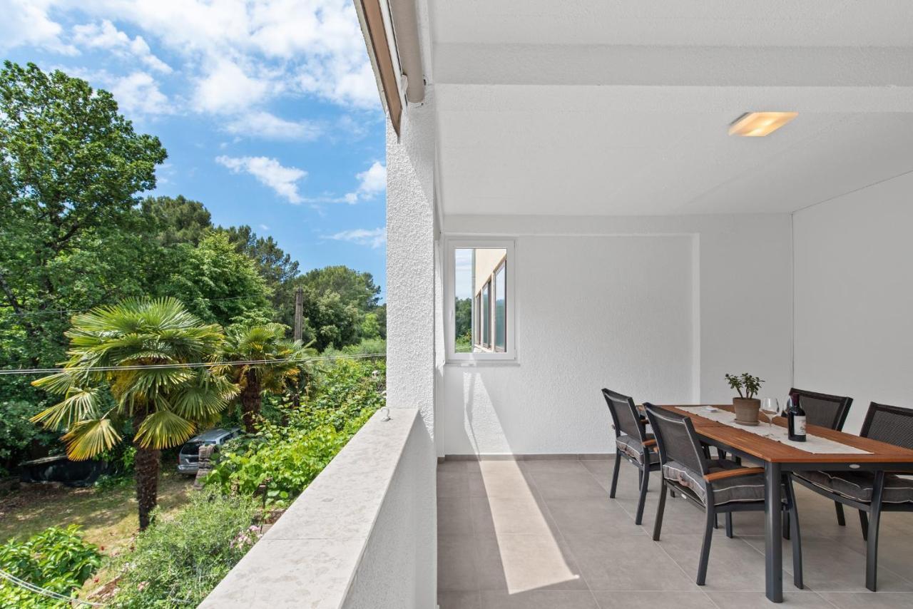 Poli Nona - Renovated In 2023 Apartment *